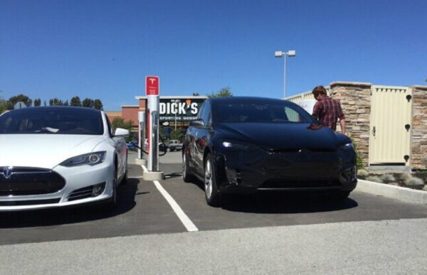 Tesla Model X и Model S