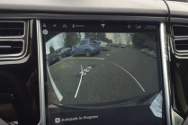 Как работает перпендикулярная парковка на Tesla?