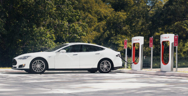 Тарифы Tesla Supercharger
