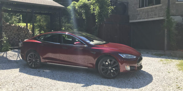Tesla Model S P85
